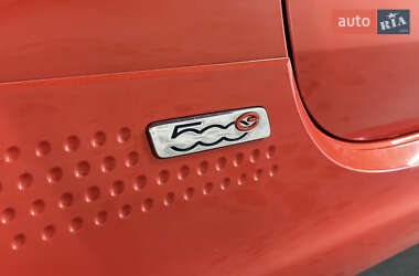 Хэтчбек Fiat 500e 2014 в 