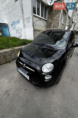 Хэтчбек Fiat 500e 2014 в 