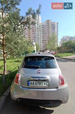 Хэтчбек Fiat 500e 2018 в 