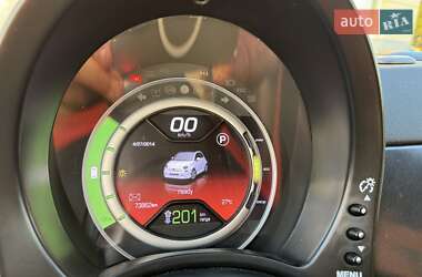 Хэтчбек Fiat 500e 2014 в 