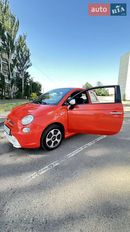 Хетчбек Fiat 500e 2015 в Кривому Розі фото 3 Хетчбек Fiat 500e 2015 в Кривому Розі