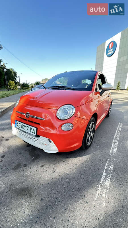 Хетчбек Fiat 500e 2015 в Кривому Розі фото 9 Хетчбек Fiat 500e 2015 в Кривому Розі