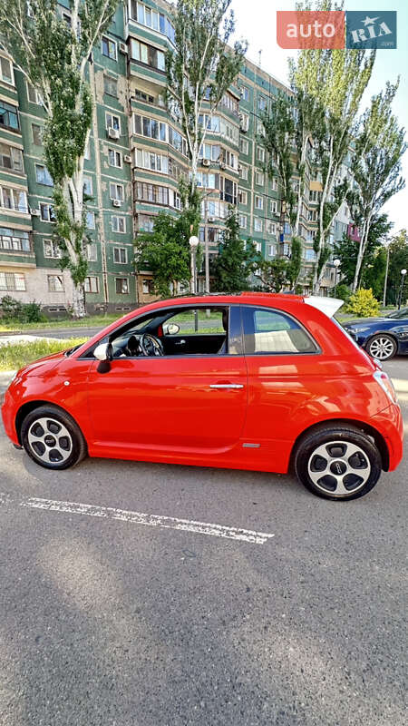 Хетчбек Fiat 500e 2015 в Кривому Розі фото 10 Хетчбек Fiat 500e 2015 в Кривому Розі
