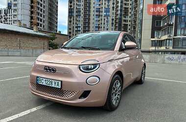 Fiat 500e 2021 Fiat 500e 2021