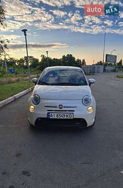 Хэтчбек Fiat 500e 2015 в 