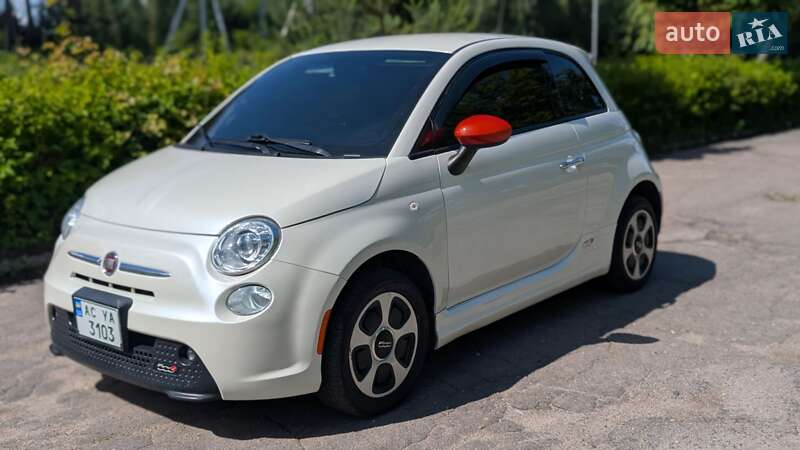 Хетчбек Fiat 500e 2015 в Ковелі