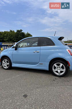 Хэтчбек Fiat 500e 2016 в 