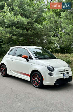 Хэтчбек Fiat 500e 2015 в Ровно