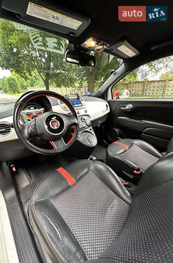 Хэтчбек Fiat 500e 2015 в 