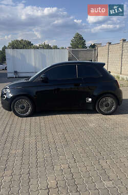 Хэтчбек Fiat 500e 2021 в 