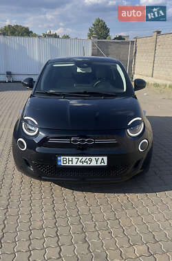 Хэтчбек Fiat 500e 2021 в Черноморске