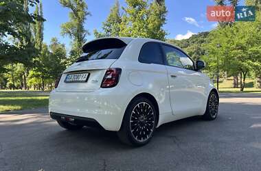 Fiat 500e 2021