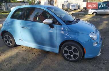 Хэтчбек Fiat 500e 2014 в 