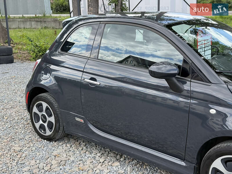 Хэтчбек Fiat 500e 2016 в Стрые