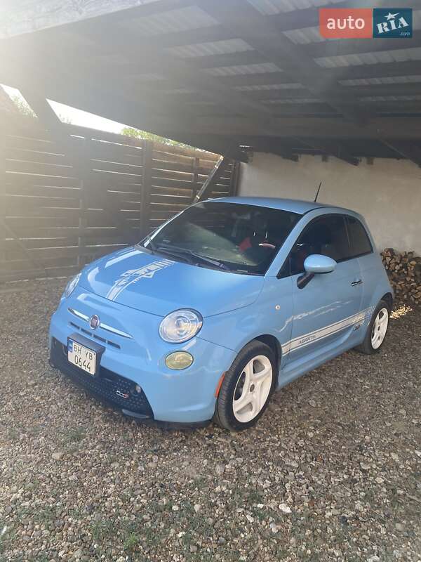 Fiat 500e 2015