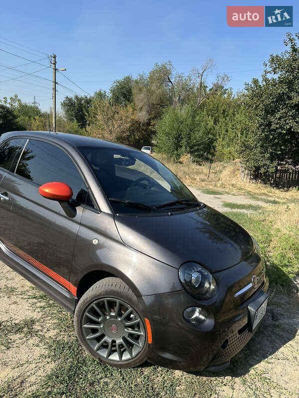 Хэтчбек Fiat 500e 2017 в Запорожье