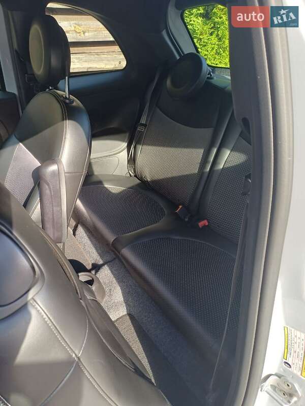 Хэтчбек Fiat 500e 2017 в Киеве фото 2 Хэтчбек Fiat 500e 2017 в Киеве
