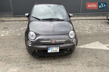 Хэтчбек Fiat 500e 2016 в 