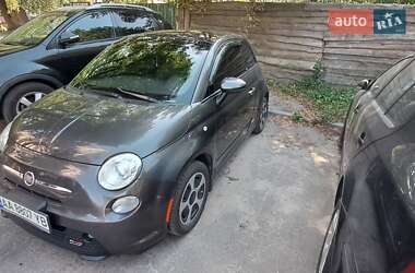 Хэтчбек Fiat 500e 2014 в 