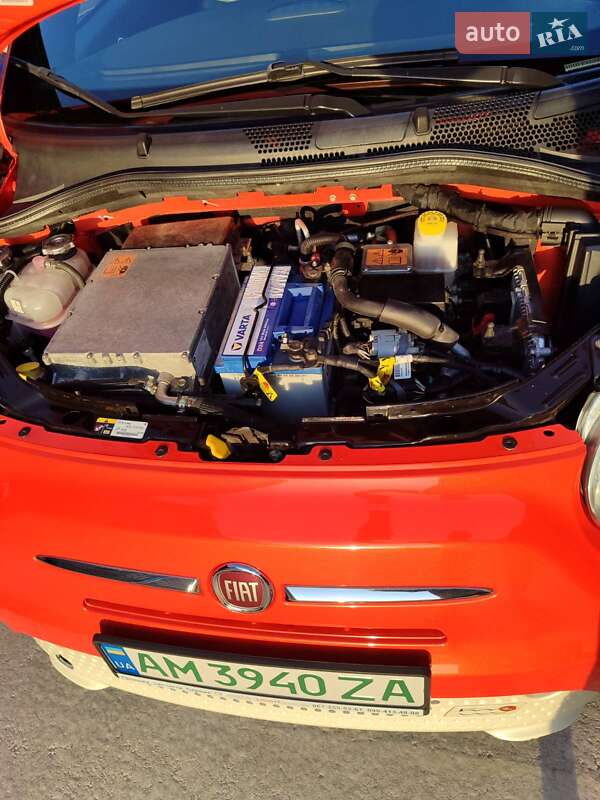 Хэтчбек Fiat 500e 2014 в Житомире