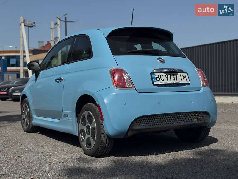Хэтчбек Fiat 500e 2016 в Львове