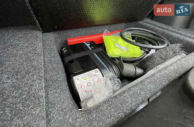 Хэтчбек Fiat 500e 2013 в 