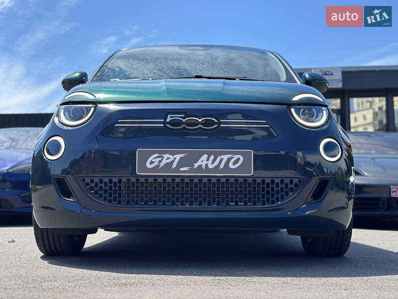 Хэтчбек Fiat 500e 2020 в Киеве