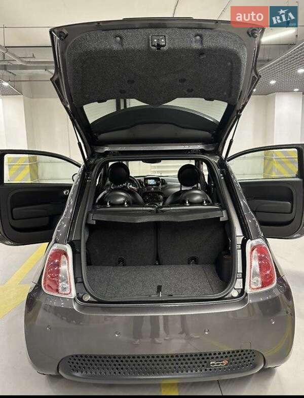 Хэтчбек Fiat 500e 2017 в Киеве