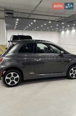 Хэтчбек Fiat 500e 2017 в Киеве