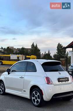 Хэтчбек Fiat 500e 2017 в 