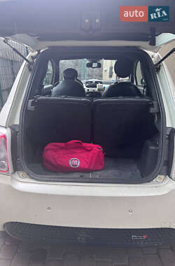 Хэтчбек Fiat 500e 2013 в 