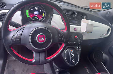 Хэтчбек Fiat 500e 2013 в 