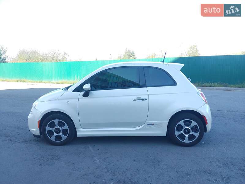 Хэтчбек Fiat 500e 2014 в Киеве