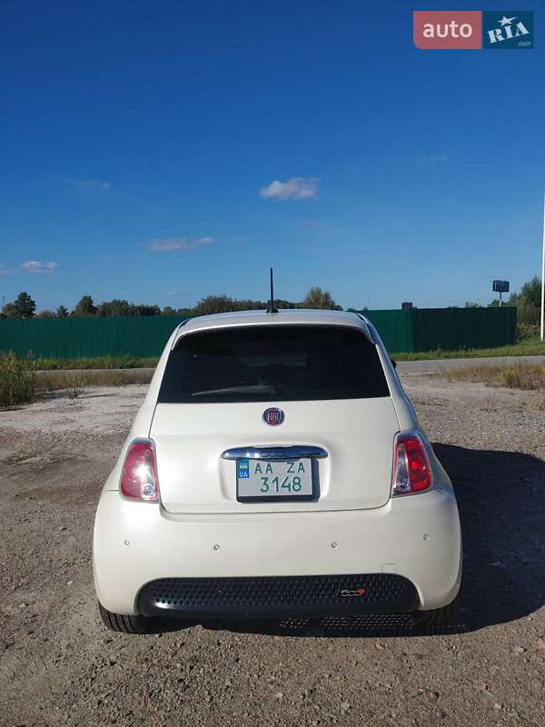 Хэтчбек Fiat 500e 2014 в Киеве