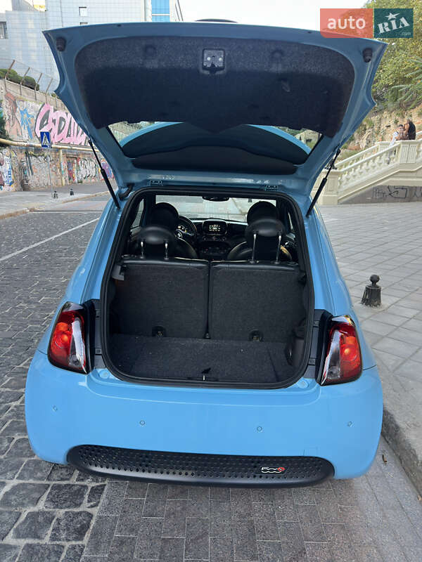 Хэтчбек Fiat 500e 2016 в Одессе фото 19 Хэтчбек Fiat 500e 2016 в Одессе