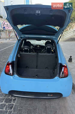 Хэтчбек Fiat 500e 2016 в 