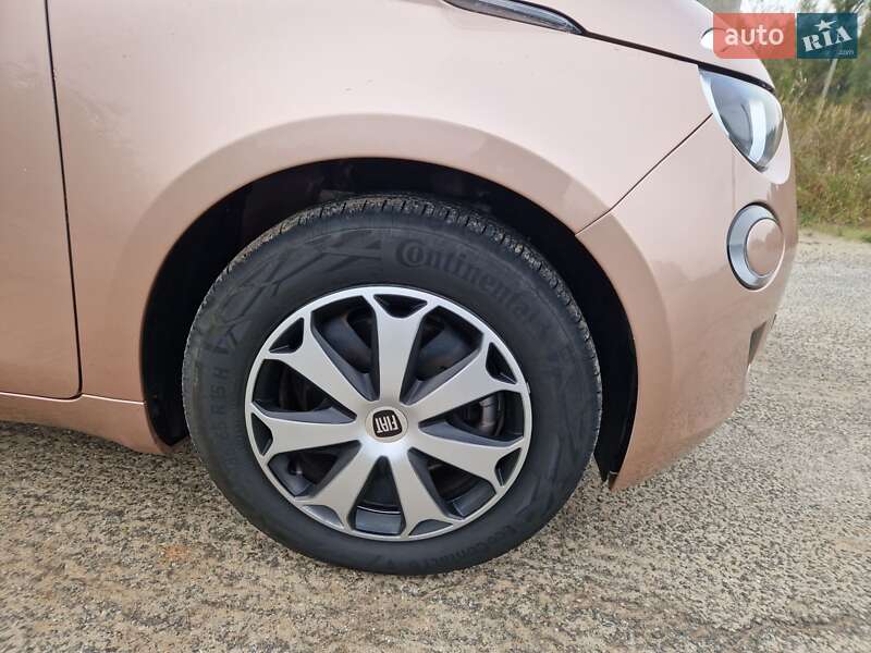 Хэтчбек Fiat 500e 2021 в Киеве