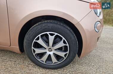 Хэтчбек Fiat 500e 2021 в 