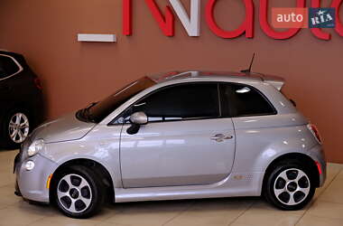 Хэтчбек Fiat 500e 2015 в 