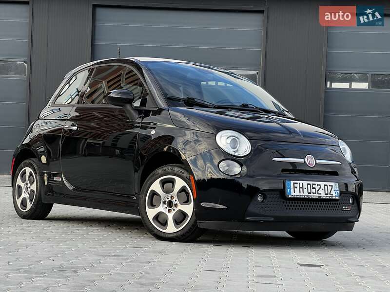 Хэтчбек Fiat 500e 2014 в Городке