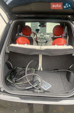 Хэтчбек Fiat 500e 2013 в 