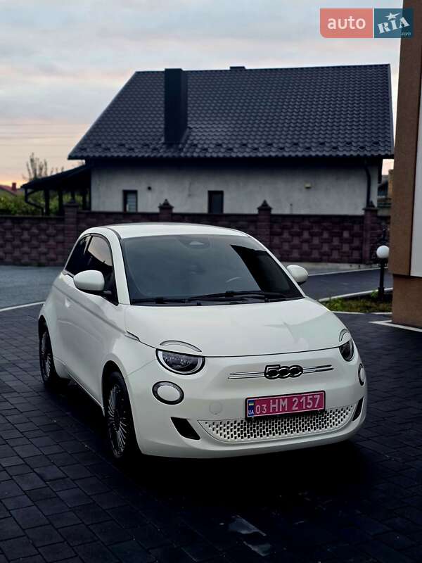 Хэтчбек Fiat 500e 2023 в Дубно фото 2 Хэтчбек Fiat 500e 2023 в Дубно