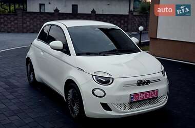 Fiat 500e 2023