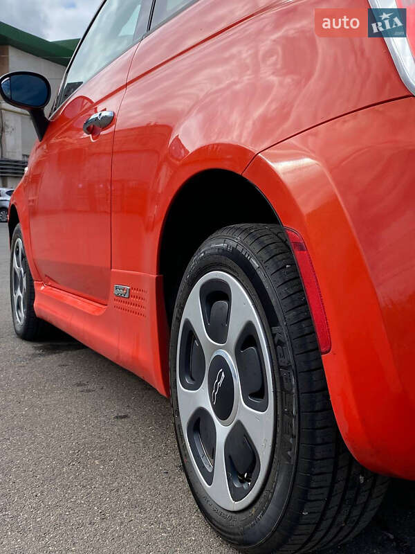 Хетчбек Fiat 500e 2015 в Кривому Розі фото 8 Хетчбек Fiat 500e 2015 в Кривому Розі