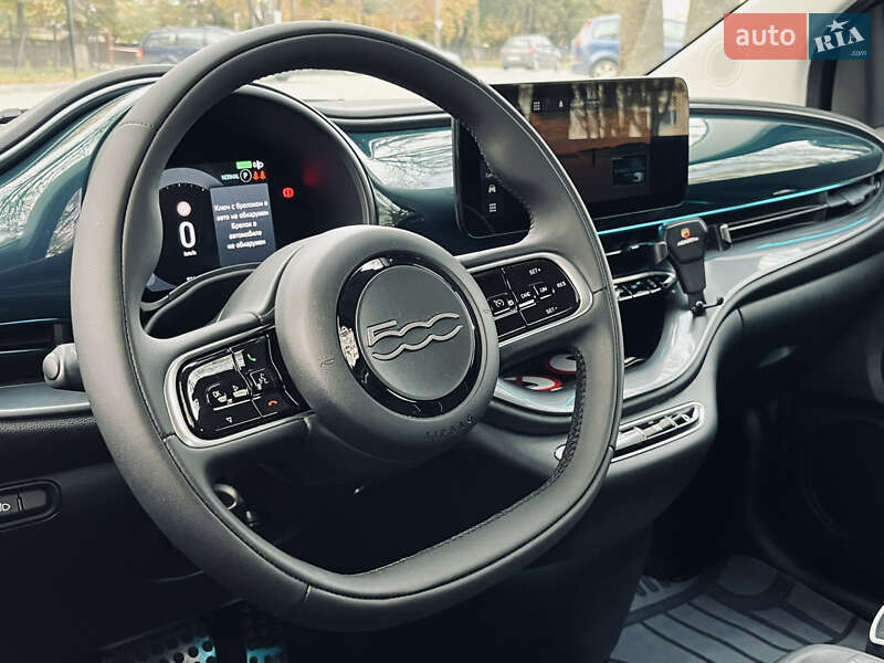 Хетчбек Fiat 500e 2023 в Луцьку
