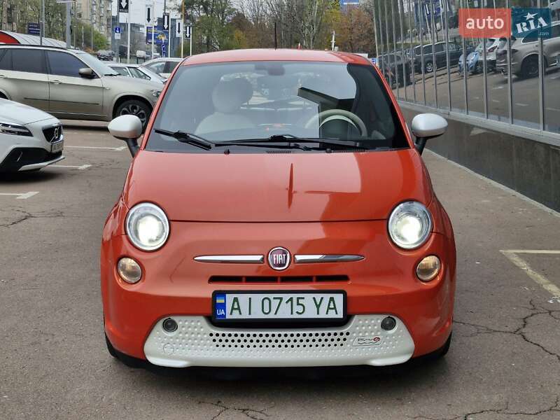 Хэтчбек Fiat 500e 2017 в Киеве