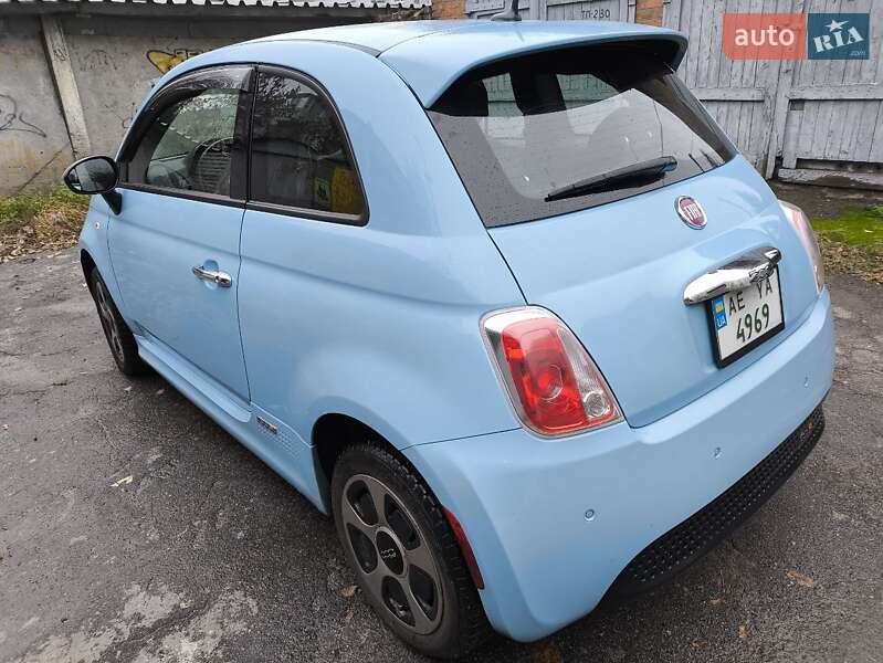 Хетчбек Fiat 500e 2014 в Дніпрі