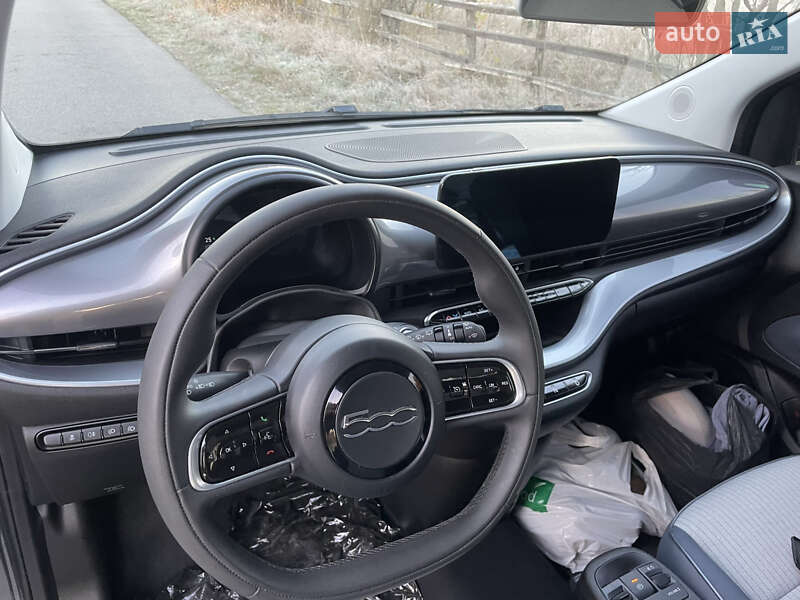 Хэтчбек Fiat 500e 2020 в Луцке фото 12 Хэтчбек Fiat 500e 2020 в Луцке