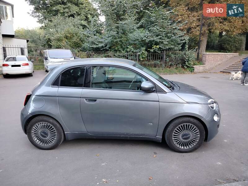 Fiat 500e 2021 Fiat 500e 2021