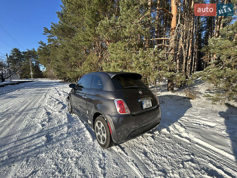 Хетчбек Fiat 500e 2016 в Дніпрі